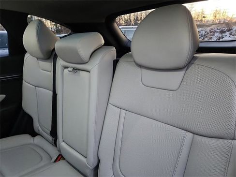 Certified 2022 Hyundai Tucson Limited image 24