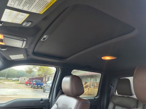 Used 2012 Ford F150 Platinum image 10