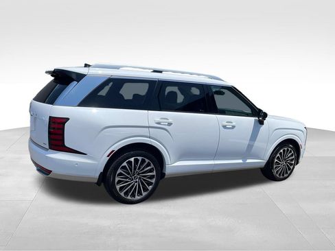 Used 2026 Hyundai Palisade Calligraphy AWD/4WD image 6