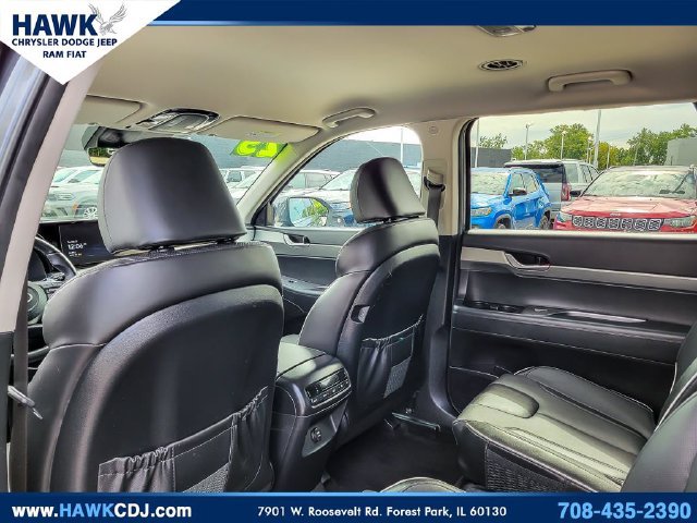 Used 2025 Hyundai Palisade SEL AWD/4WD image 12