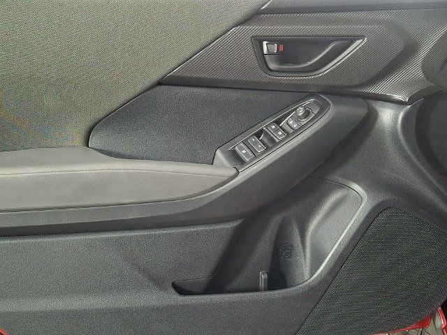 Used 2026 Subaru Crosstrek 2.5i AWD/4WD image 14