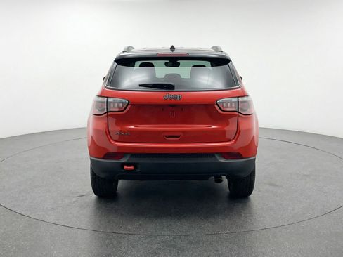 Used 2025 Jeep Compass Trailhawk w/ Trailer Tow Group image 7