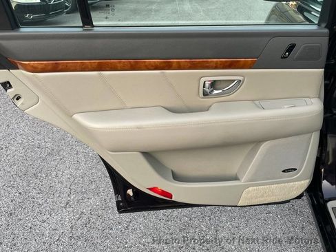 Used 2006 Kia Amanti FWD image 26