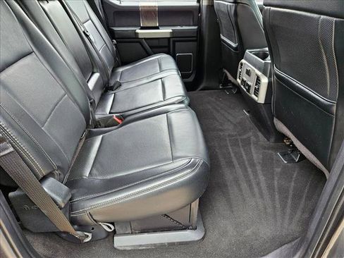 Used 2019 Ford F250 Lariat w/ Chrome Package AWD/4WD image 16