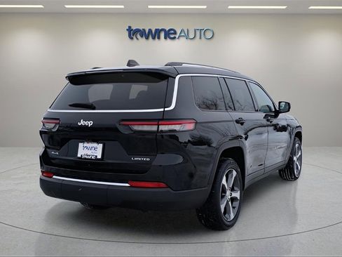 Certified 2023 Jeep Grand Cherokee L Limited w/ Trailer Tow Group (B) image 5