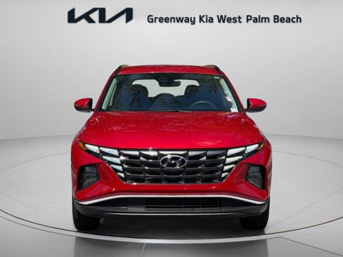Used 2022 Hyundai Tucson SEL AWD/4WD image 2