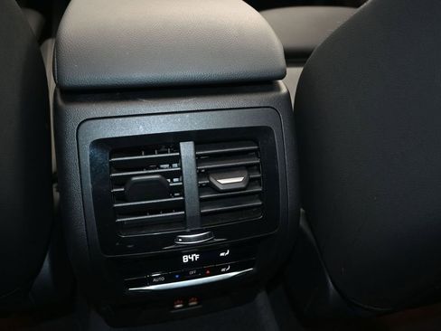 Certified 2024 BMW X3 sDrive30i w/ Premium Package w/ZPA RWD image 18