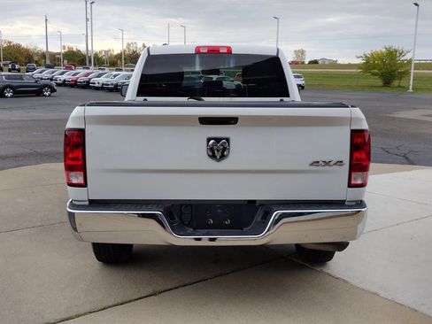 Used 2016 RAM 1500 ST w/ SXT Appearance Group image 15