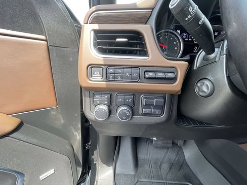 Certified 2021 Chevrolet Tahoe High Country w/ Premium Package AWD/4WD image 18