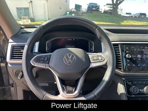 Used 2023 Volkswagen Atlas SEL R-Line image 16