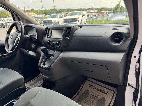 Used 2020 Nissan NV200 SV w/ Back Door Glass Package FWD image 15