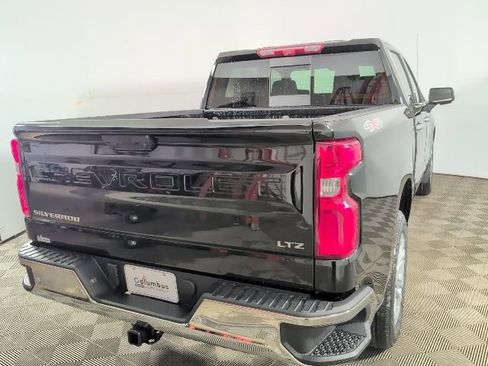 New 2026 Chevrolet Silverado 1500 LTZ w/ LTZ Premium Package AWD/4WD image 7