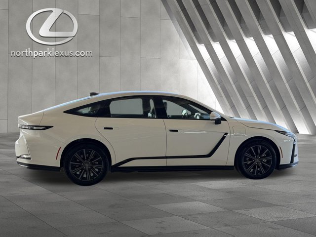 Certified 2026 Lexus ES 350e w/ Convenience Package FWD image 4