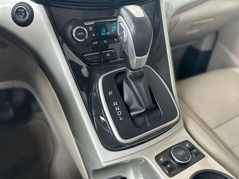 Used 2014 Ford C-MAX SEL w/ Equipment Group 302A FWD image 20