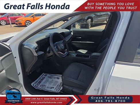 Used 2026 Nissan Kicks SV w/ Cold Weather Package AWD/4WD image 12