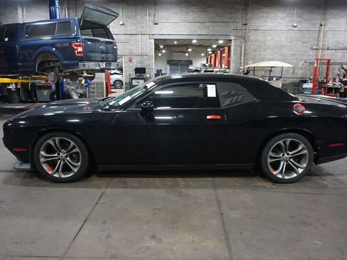 Used 2020 Dodge Challenger GT w/ Plus Package image 21