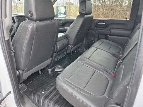 Used 2021 Chevrolet Silverado 2500 W/T w/ WT Fleet Convenience Package image 26