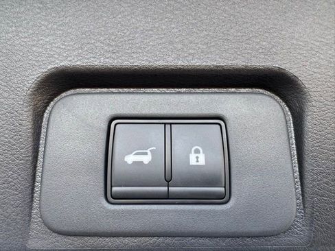 New 2026 Nissan Rogue SV FWD image 36