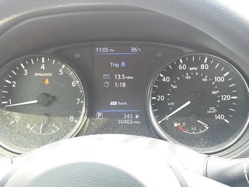 Used 2020 Nissan Rogue Sport SV AWD/4WD image 37