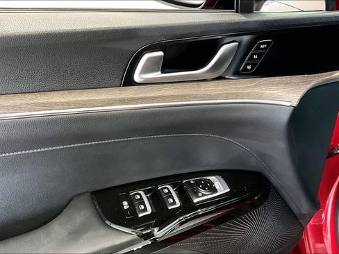 Used 2021 Kia K5 GT-Line FWD image 37
