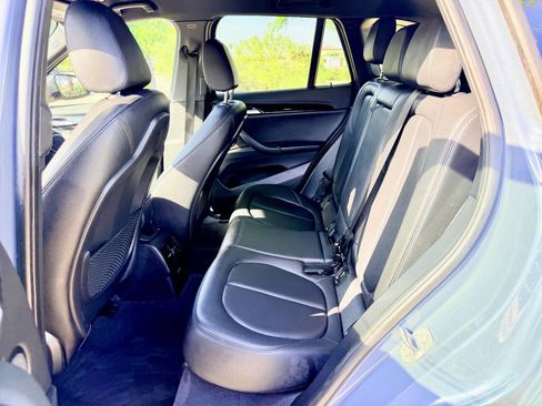 Used 2020 BMW X1 sDrive28i image 19