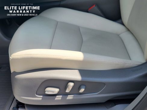 Used 2026 Cadillac XT5 Premium Luxury w/ Driver Assist Package FWD image 23