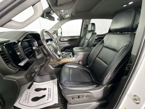 Used 2022 Chevrolet Silverado 1500 LT AWD/4WD image 21