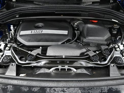 Used 2025 BMW X1 xDrive28i w/ Technology Package image 18