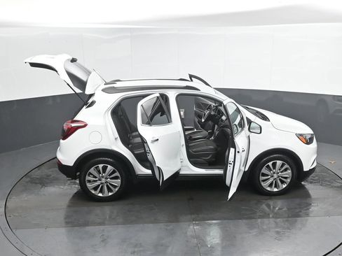 Used 2020 Buick Encore Preferred image 49