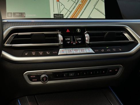 Used 2023 BMW X5 xDrive45e w/ M Sport Package image 17