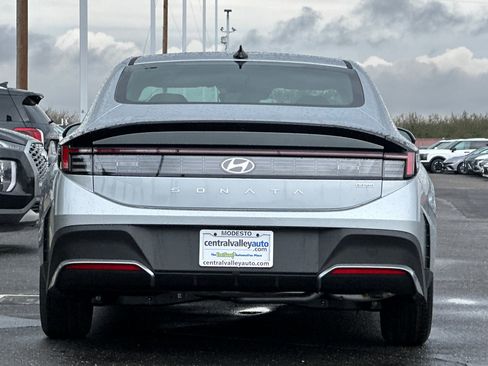 New 2026 Hyundai Sonata Blue image 5
