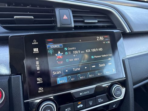 Used 2018 Honda Civic EX-T image 17