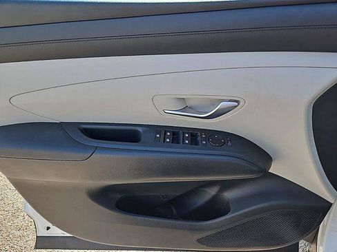 New 2025 Hyundai Tucson SEL image 11