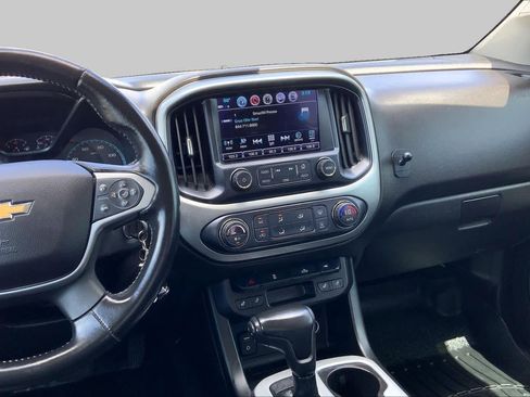 Used 2018 Chevrolet Colorado LT w/ Luxury Package, Chrome RWD image 7
