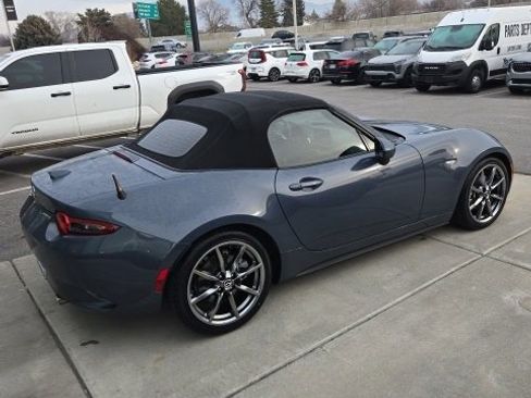 Used 2021 MAZDA MX-5 Miata Grand Touring image 4