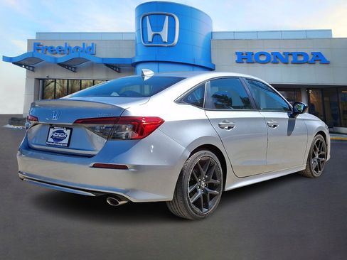 Used 2023 Honda Civic Sport image 7