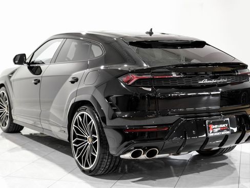 Used 2025 Lamborghini Urus SE image 9