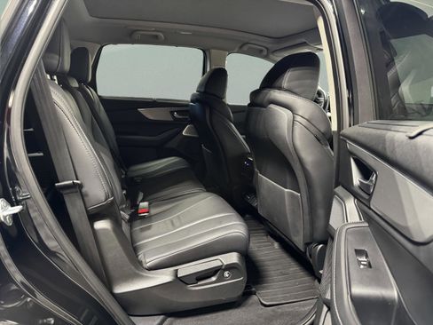 Used 2025 Acura MDX FWD w/ Technology Package image 10