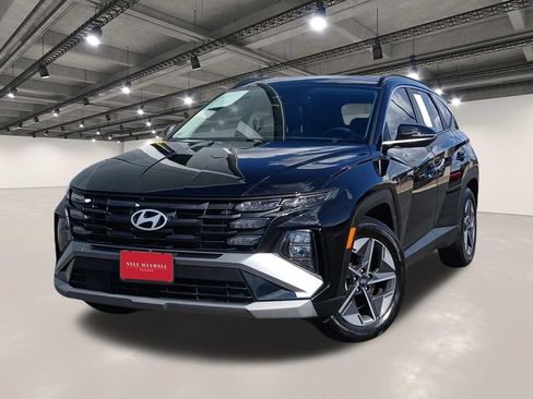 Used 2025 Hyundai Tucson SEL FWD image 1
