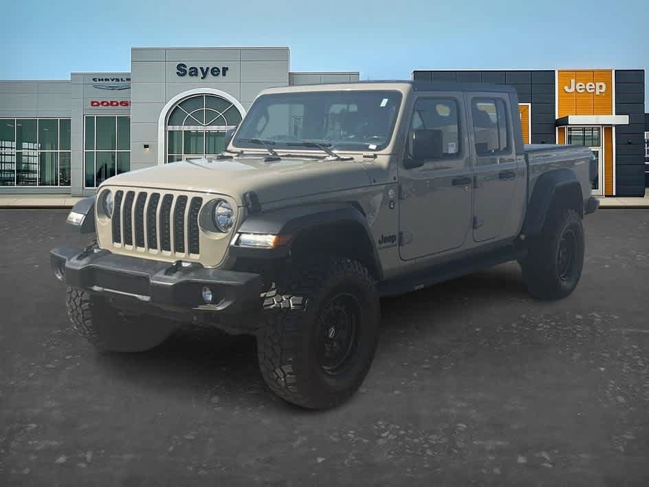 Used 2020 Jeep Gladiator Sport w/ Quick Order Package 24S AWD/4WD image 3