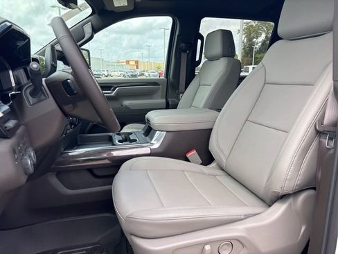 New 2026 Chevrolet Silverado 2500 LTZ w/ LTZ Premium Package image 18