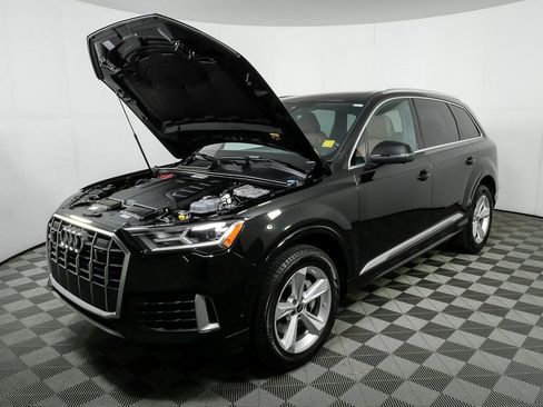 Used 2023 Audi Q7 2.0T Premium w/ Convenience Package image 33