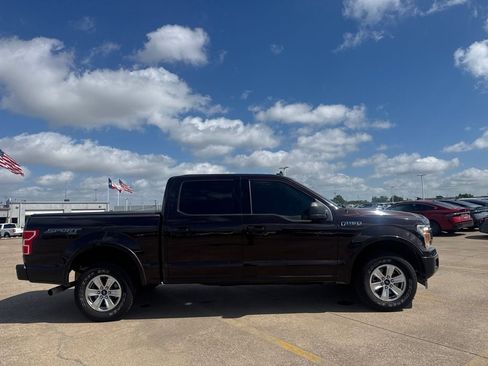 Used 2019 Ford F150 XLT w/ Equipment Group 302A Luxury AWD/4WD image 27