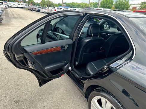 Used 2009 Mercedes-Benz C 300 Sport image 13