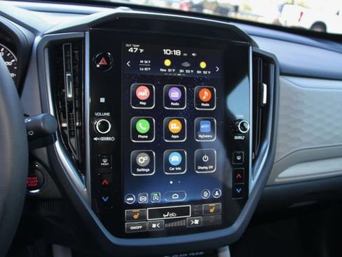 Used 2025 Subaru Forester Limited image 23