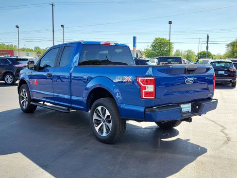 Used 2018 Ford F150 XL w/ Equipment Group 101A Mid AWD/4WD image 4