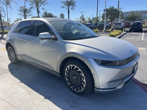 Used 2023 Hyundai Ioniq 5 Limited image 16