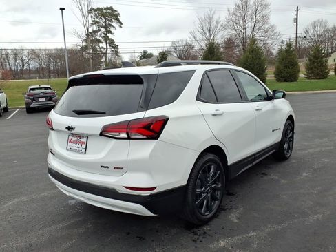 Used 2023 Chevrolet Equinox RS AWD/4WD image 5