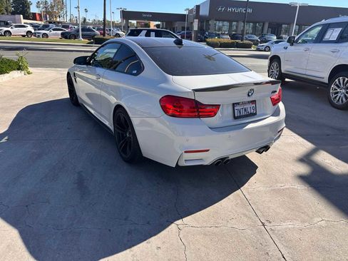 Used 2016 BMW M4 Coupe image 3