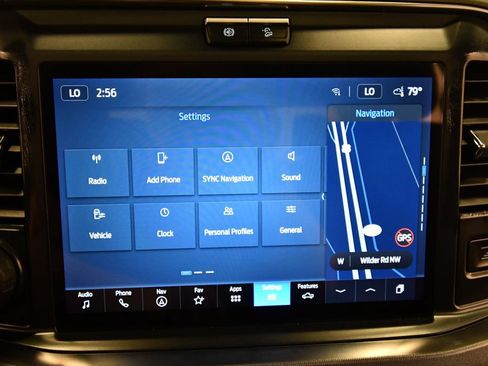 Used 2025 Ford F350 Platinum w/ FX4 Off-Road Package AWD/4WD image 24
